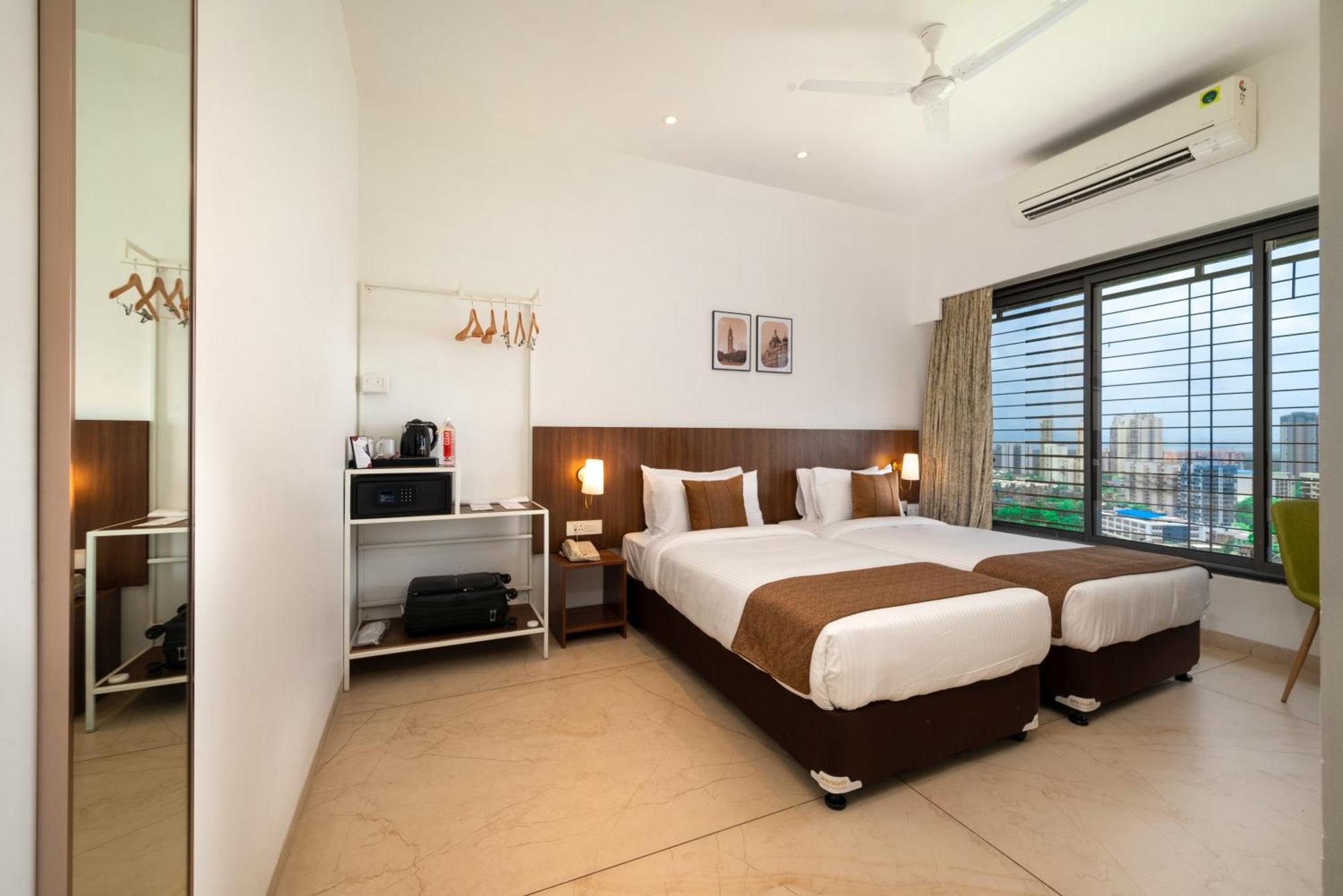 Freesia Residency By Express Inn - นาวีมุมไบ ภายนอก รูปภาพ