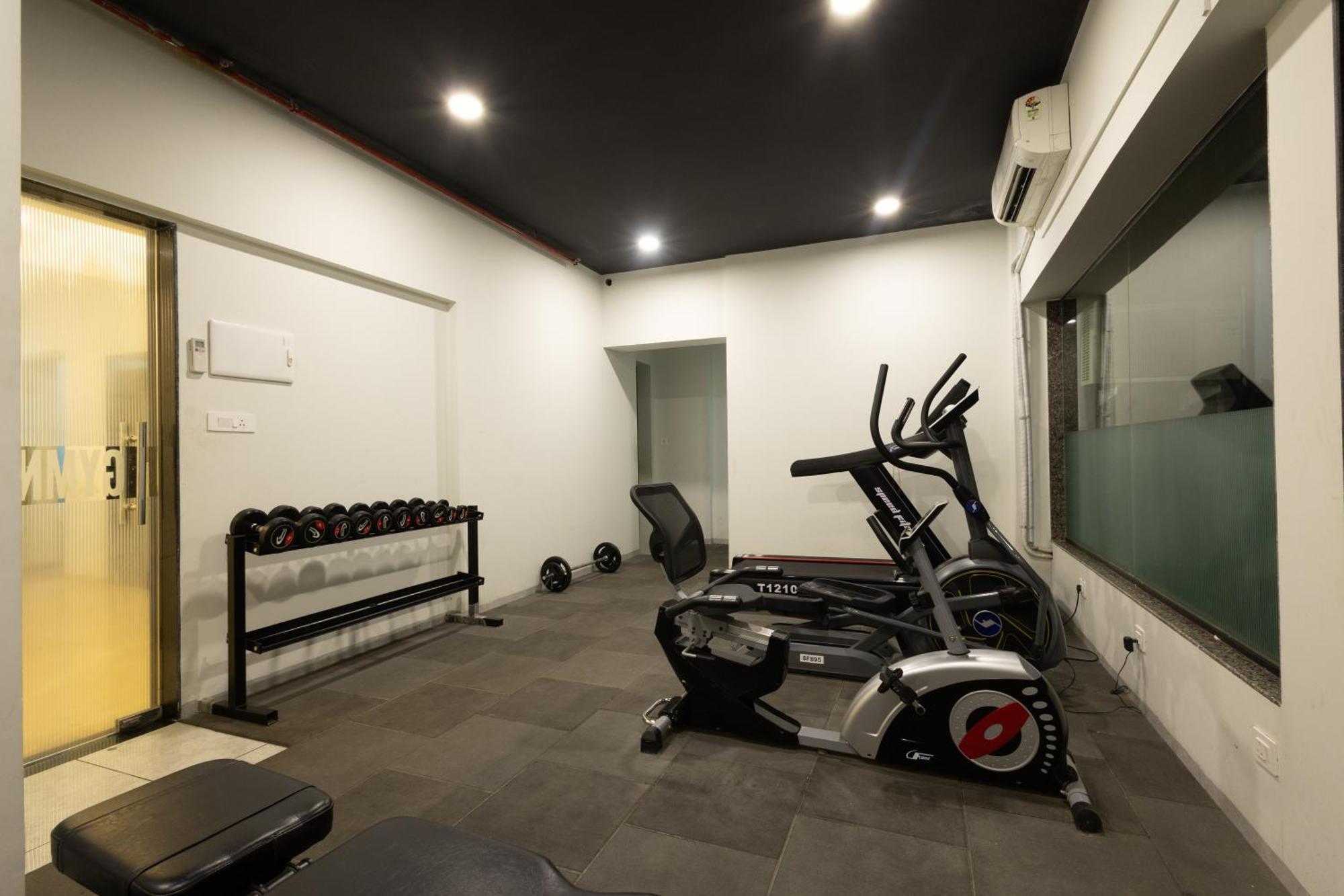 Freesia Residency By Express Inn - นาวีมุมไบ ภายนอก รูปภาพ