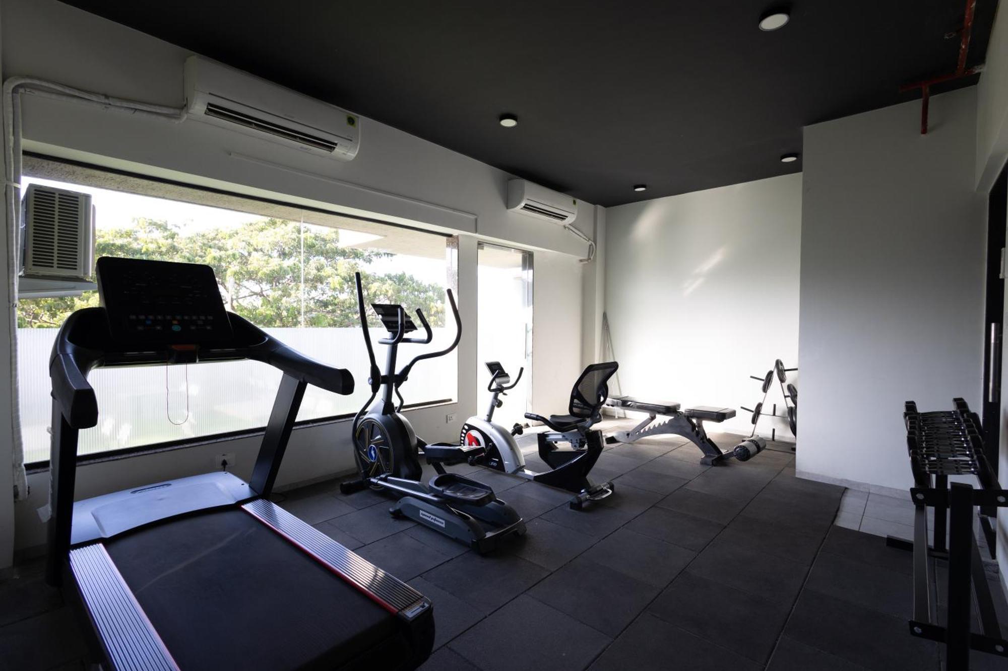 Freesia Residency By Express Inn - นาวีมุมไบ ภายนอก รูปภาพ