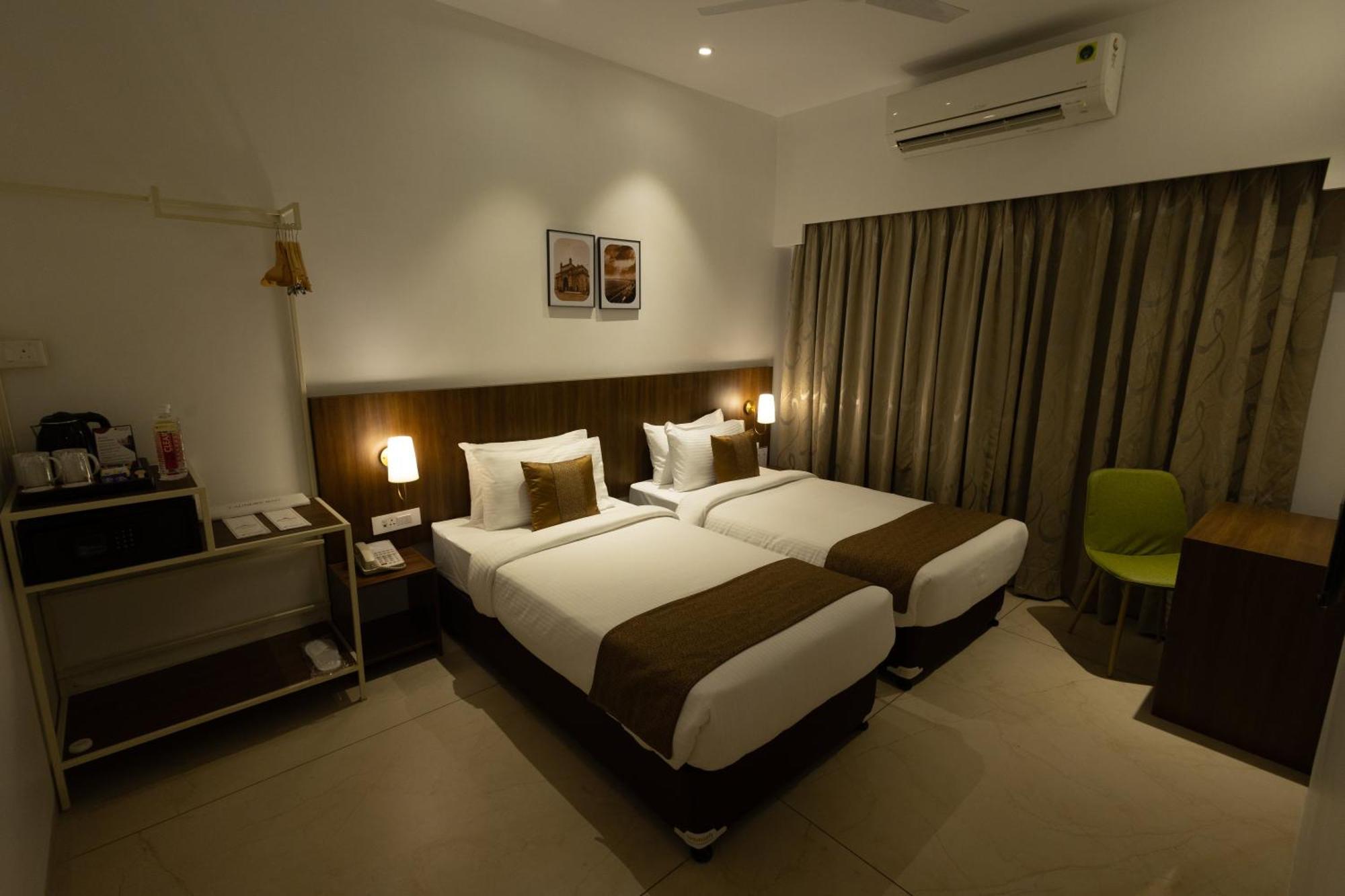 Freesia Residency By Express Inn - นาวีมุมไบ ภายนอก รูปภาพ