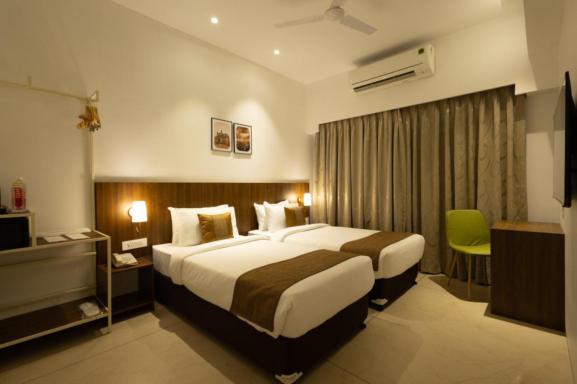 Freesia Residency By Express Inn - นาวีมุมไบ ภายนอก รูปภาพ